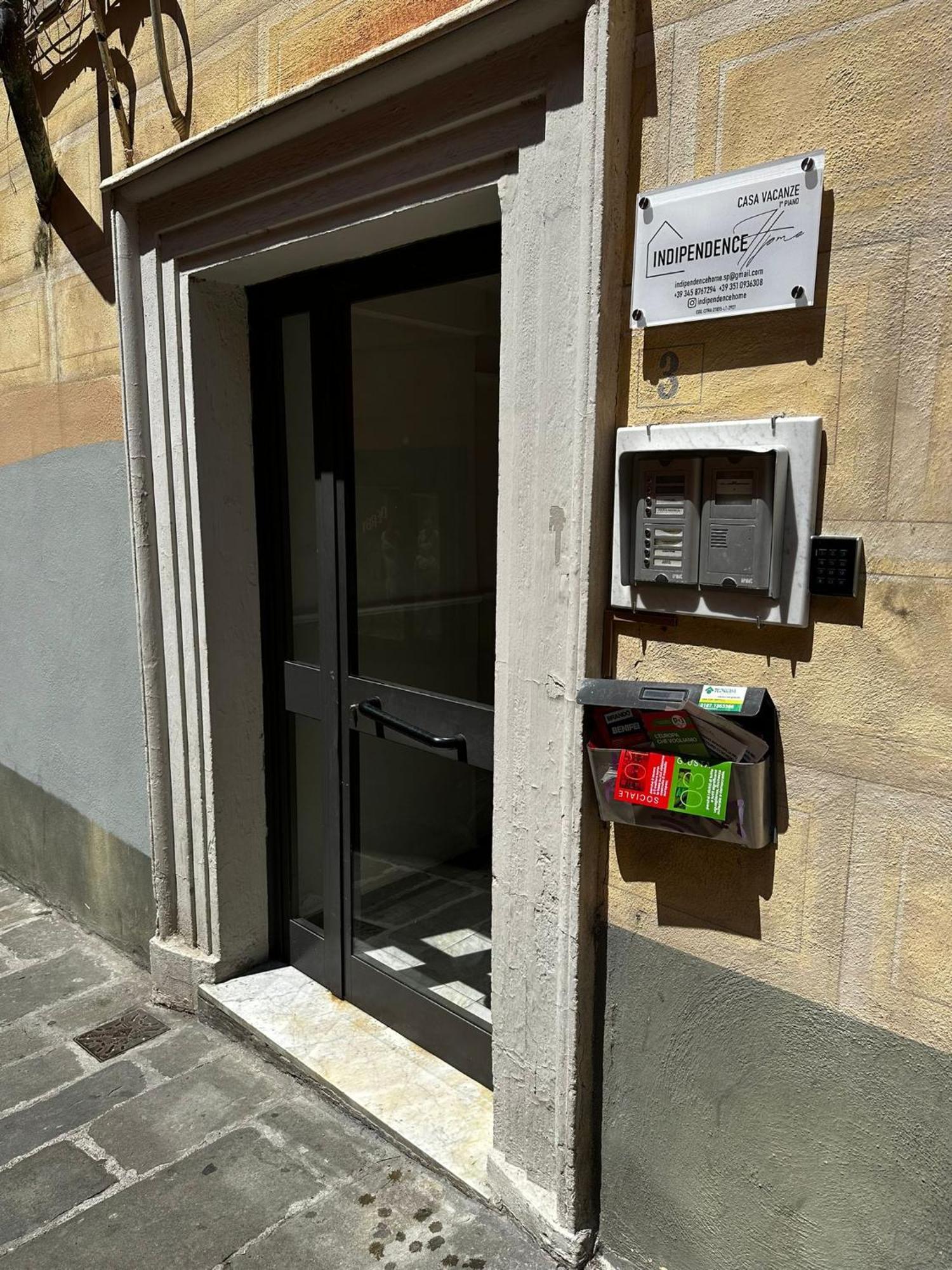 Indipendence Home La Spezia Exterior photo